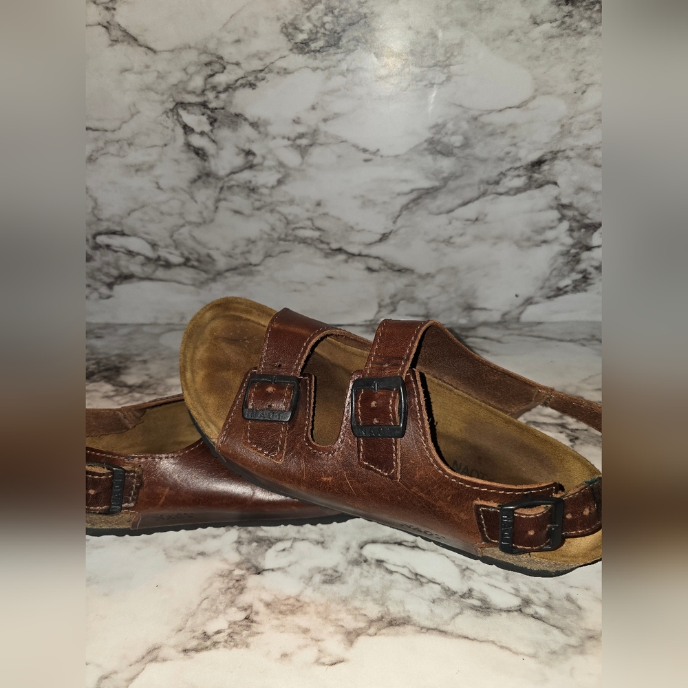Naot Sandals (EXCELLENT CONDITION)